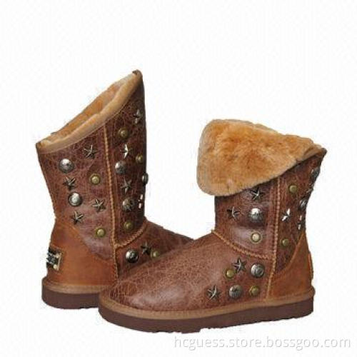 Sheepskin snow boots, soft and breathable